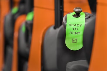 Forklift rental: long-term rental vs short-term rental